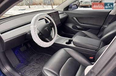 Седан Tesla Model 3 2018 в 