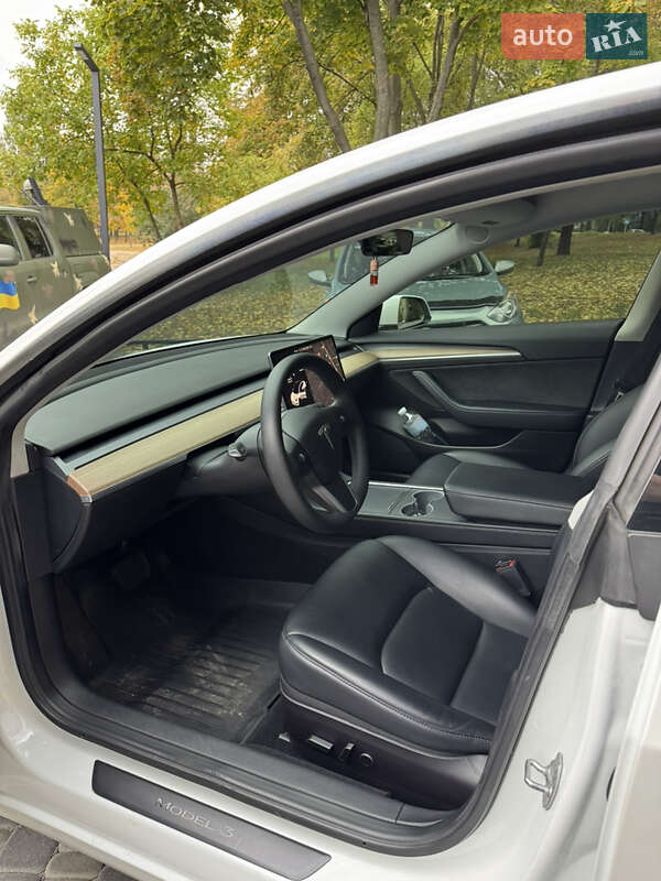 Седан Tesla Model 3 2021 в Запоріжжі фото 11 Седан Tesla Model 3 2021 в Запоріжжі