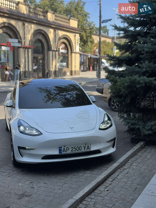 Седан Tesla Model 3 2021 в Запоріжжі фото 25 Седан Tesla Model 3 2021 в Запоріжжі