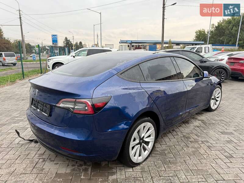 Седан Tesla Model 3 2021 в Луцке фото 5 Седан Tesla Model 3 2021 в Луцке
