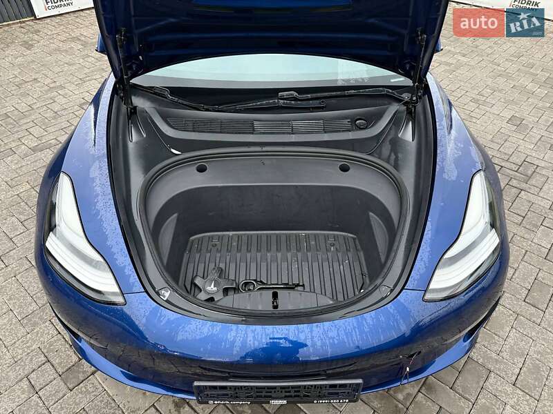 Седан Tesla Model 3 2021 в Луцке фото 11 Седан Tesla Model 3 2021 в Луцке