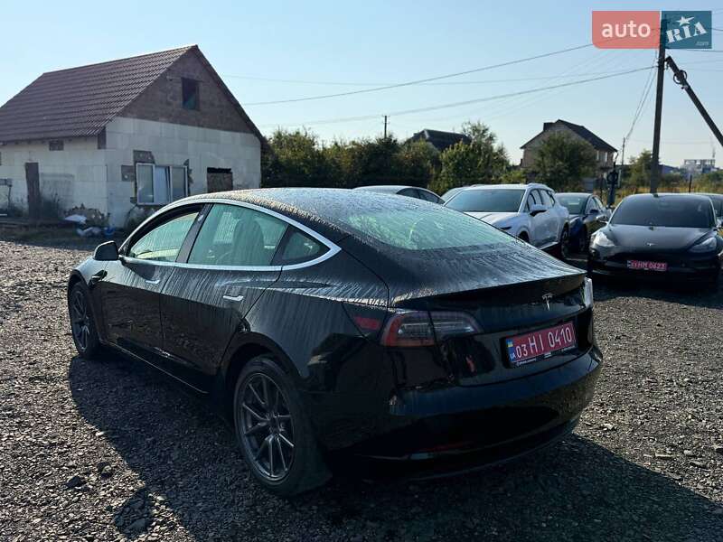 Седан Tesla Model 3 2018 в Луцке фото 4 Седан Tesla Model 3 2018 в Луцке