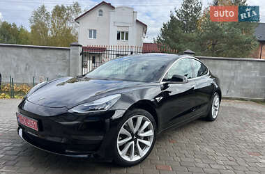 Tesla Model 3 2019
