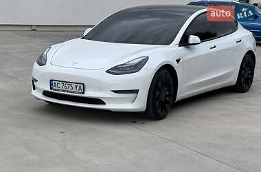 Седан Tesla Model 3 2021 в Луцке