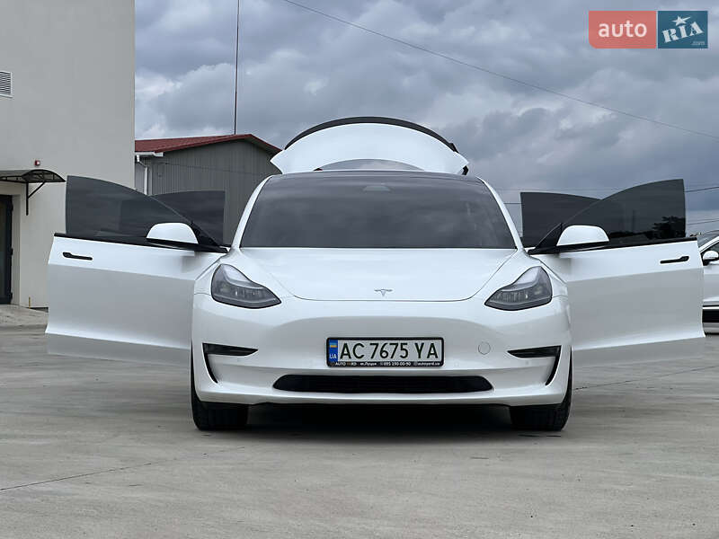 Седан Tesla Model 3 2021 в Луцьку фото 29 Седан Tesla Model 3 2021 в Луцьку