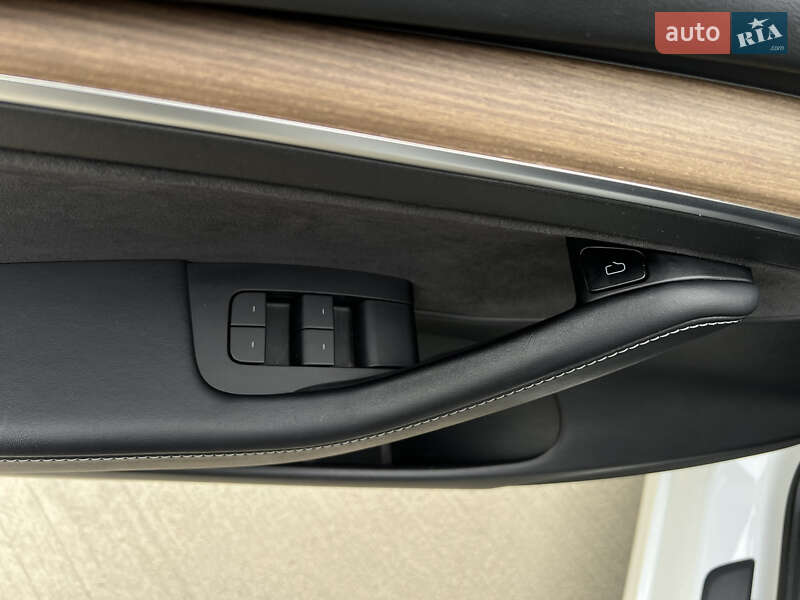Седан Tesla Model 3 2021 в Луцьку фото 52 Седан Tesla Model 3 2021 в Луцьку
