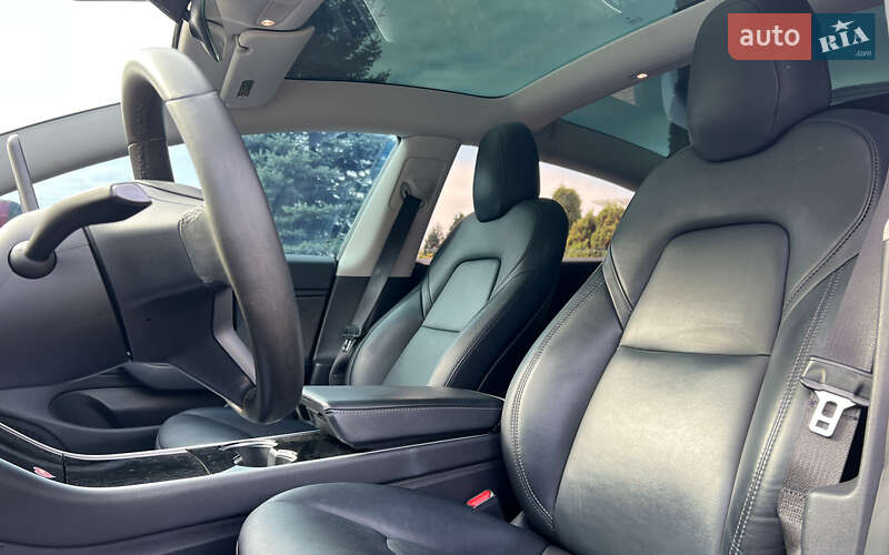 Седан Tesla Model 3 2019 в Львове фото 9 Седан Tesla Model 3 2019 в Львове