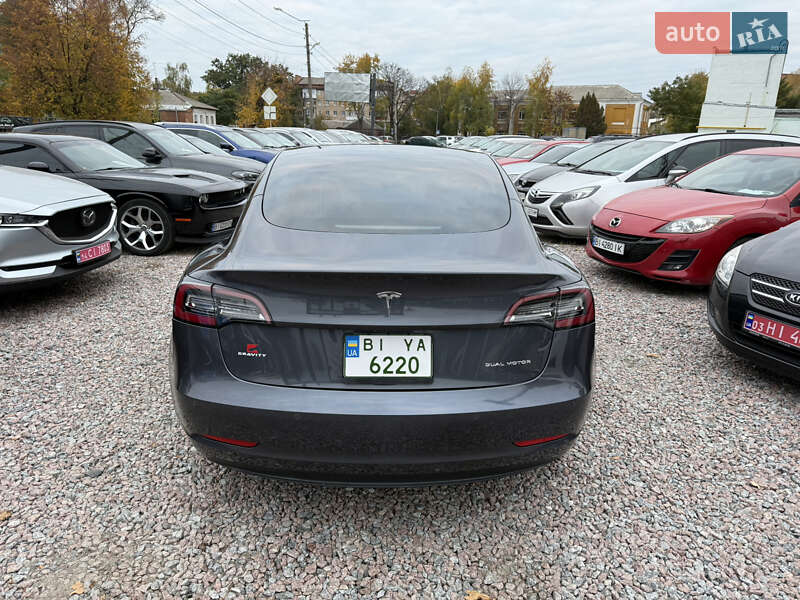 Седан Tesla Model 3 2021 в Полтаве