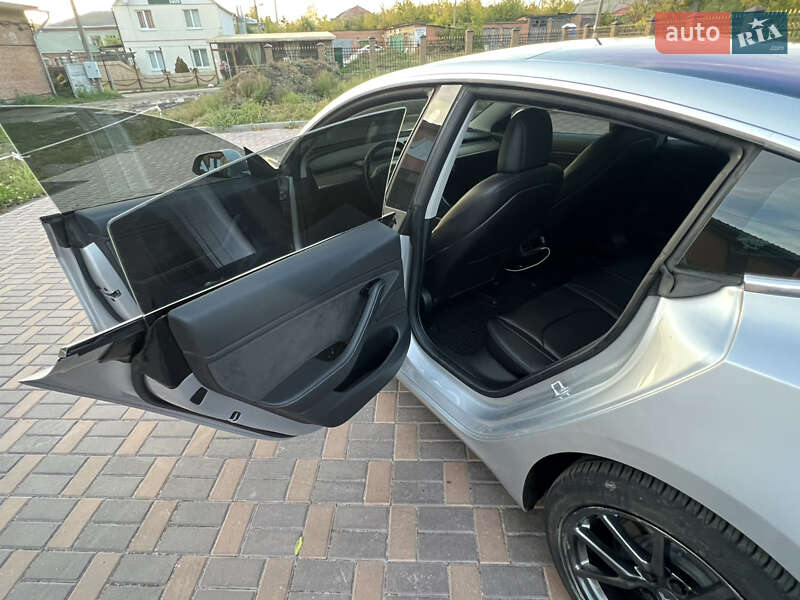 Седан Tesla Model 3 2018 в Валках фото 14 Седан Tesla Model 3 2018 в Валках