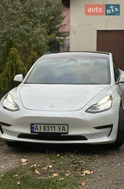Tesla Model 3 2019