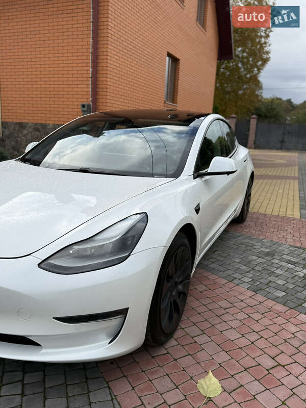 Седан Tesla Model 3 2021 в Луцке фото 17 Седан Tesla Model 3 2021 в Луцке