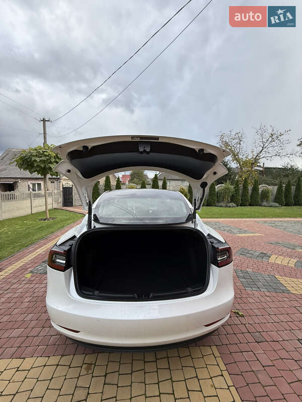 Седан Tesla Model 3 2021 в Луцке фото 27 Седан Tesla Model 3 2021 в Луцке