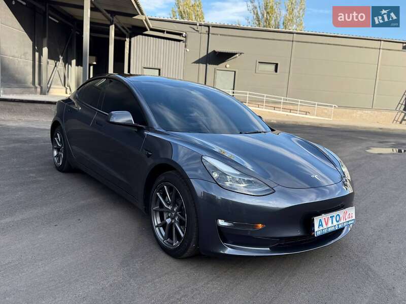 Седан Tesla Model 3 2022 в Кривому Розі фото 11 Седан Tesla Model 3 2022 в Кривому Розі