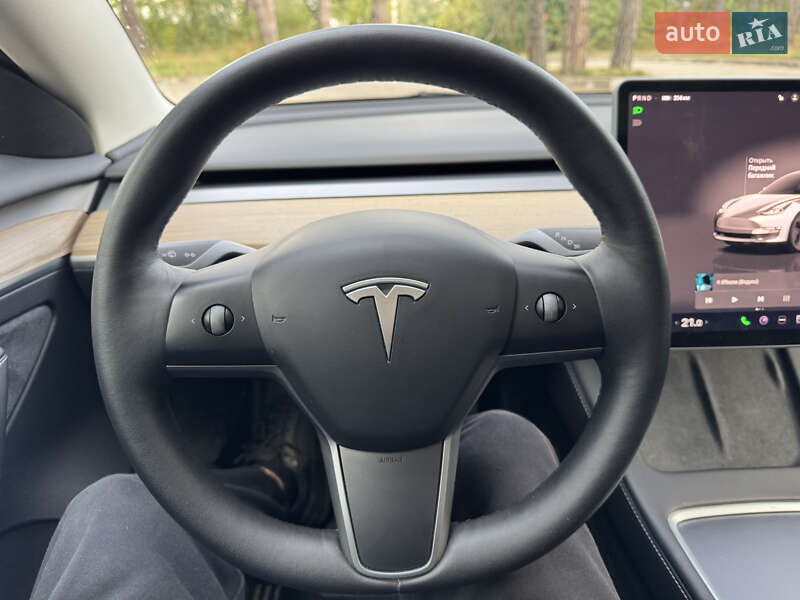 Седан Tesla Model 3 2022 в Нетешине фото 18 Седан Tesla Model 3 2022 в Нетешине