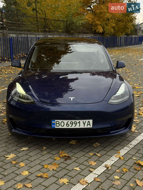 Седан Tesla Model 3 2021 в Тернополе фото 3 Седан Tesla Model 3 2021 в Тернополе
