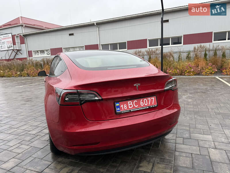 Седан Tesla Model 3 2021 в Луцке фото 17 Седан Tesla Model 3 2021 в Луцке