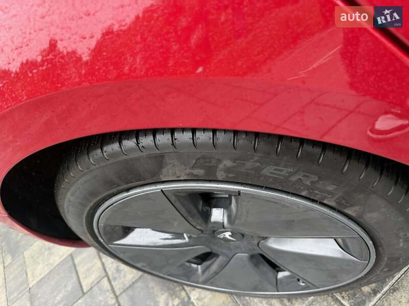 Седан Tesla Model 3 2021 в Луцке фото 26 Седан Tesla Model 3 2021 в Луцке