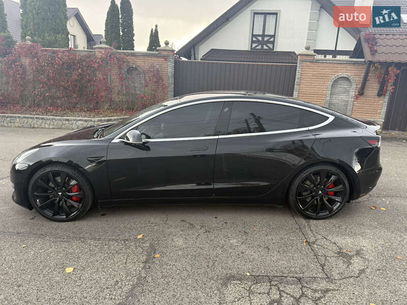 Седан Tesla Model 3 2019 в Киеве фото 4 Седан Tesla Model 3 2019 в Киеве