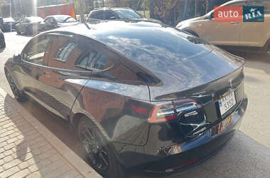 Седан Tesla Model 3 2021 в Харькове