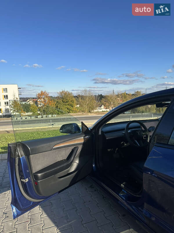 Седан Tesla Model 3 2022 в Львове фото 6 Седан Tesla Model 3 2022 в Львове