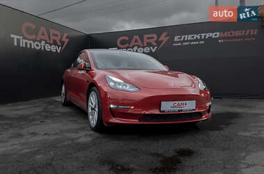 Tesla Model 3 2022
