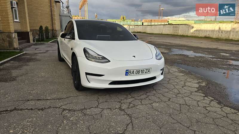 Седан Tesla Model 3 2019 в Знаменке фото 14 Седан Tesla Model 3 2019 в Знаменке