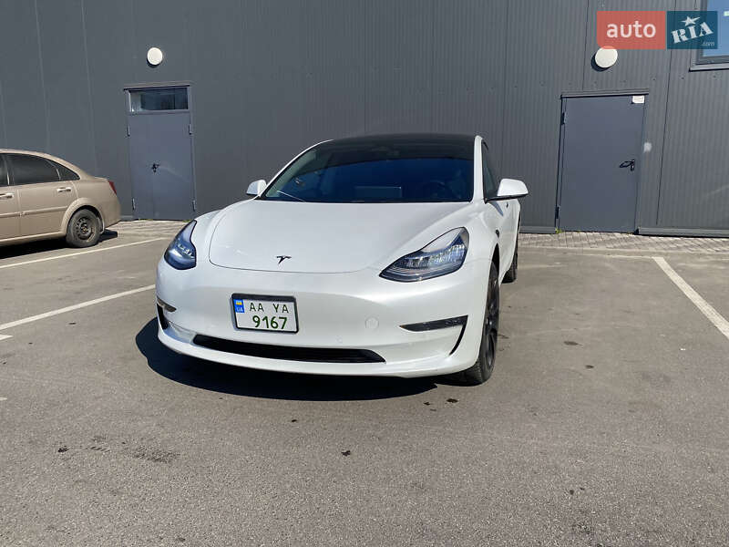 Седан Tesla Model 3 2018 в Киеве фото 2 Седан Tesla Model 3 2018 в Киеве