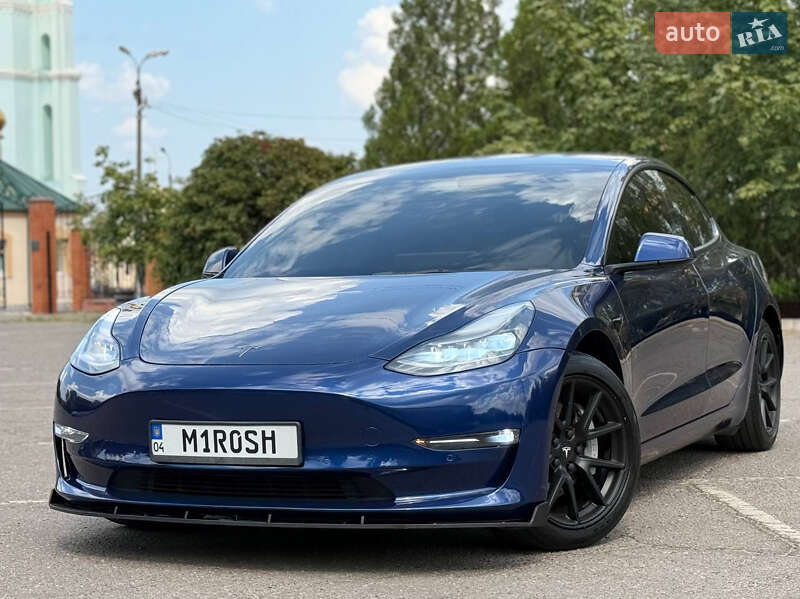 Седан Tesla Model 3 2021 в Кривому Розі фото 12 Седан Tesla Model 3 2021 в Кривому Розі