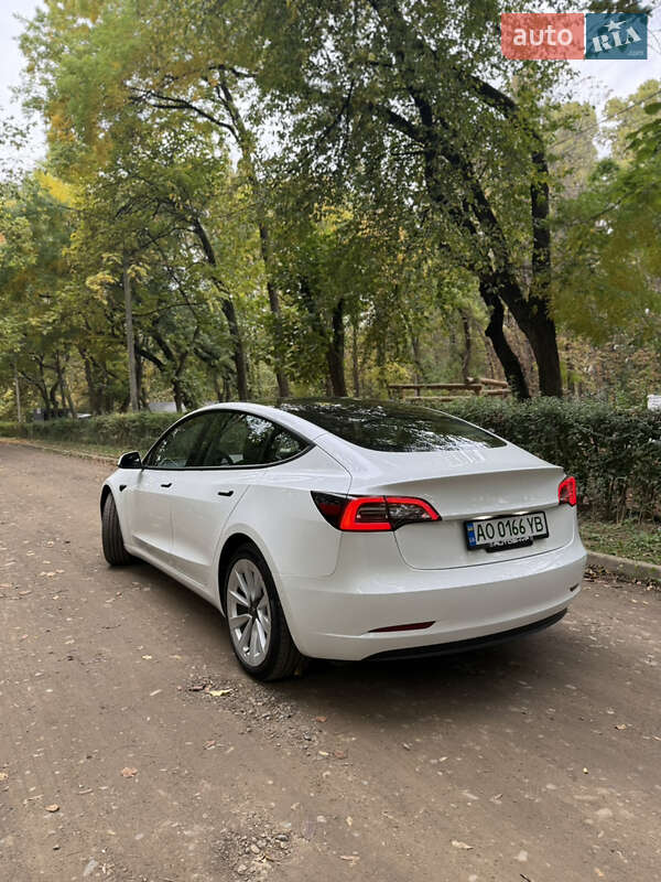 Седан Tesla Model 3 2021 в Ужгороде фото 7 Седан Tesla Model 3 2021 в Ужгороде