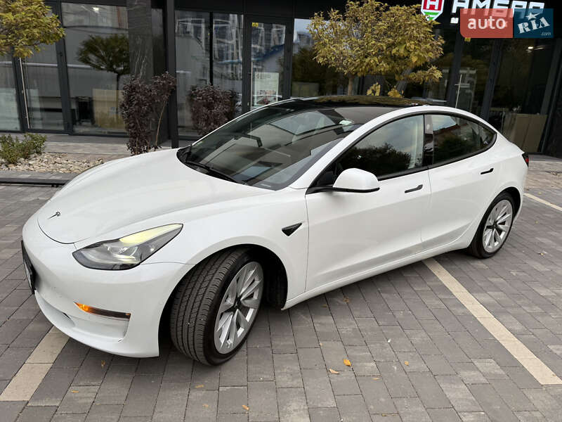 Седан Tesla Model 3 2021 в Ужгороде фото 22 Седан Tesla Model 3 2021 в Ужгороде