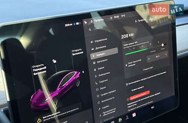 Седан Tesla Model 3 2020 в 