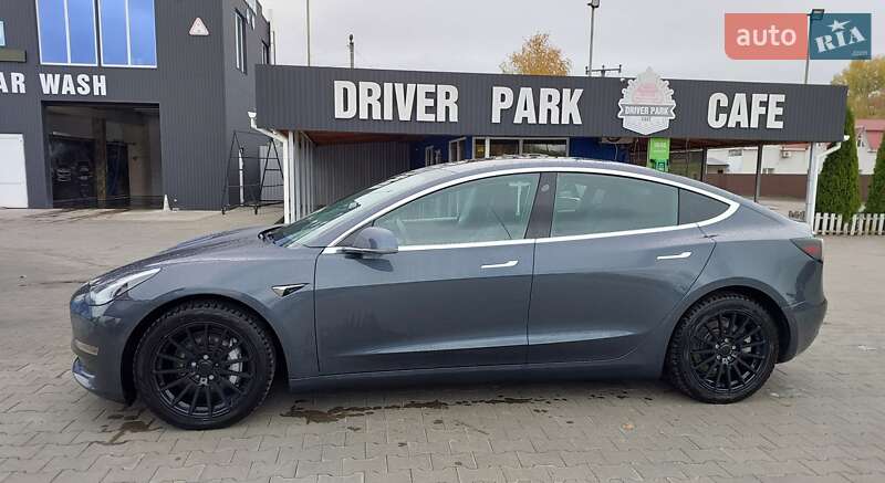 Седан Tesla Model 3 2018 в Києві фото 9 Седан Tesla Model 3 2018 в Києві