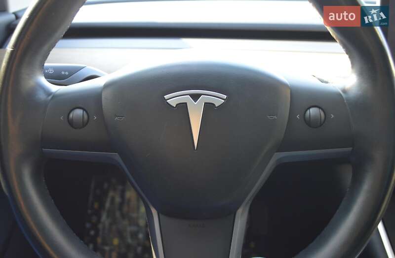 Седан Tesla Model 3 2018 в Одессе фото 19 Седан Tesla Model 3 2018 в Одессе