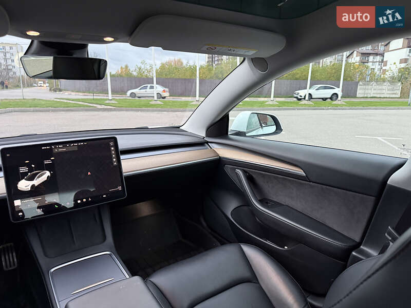 Седан Tesla Model 3 2021 в Киеве фото 25 Седан Tesla Model 3 2021 в Киеве