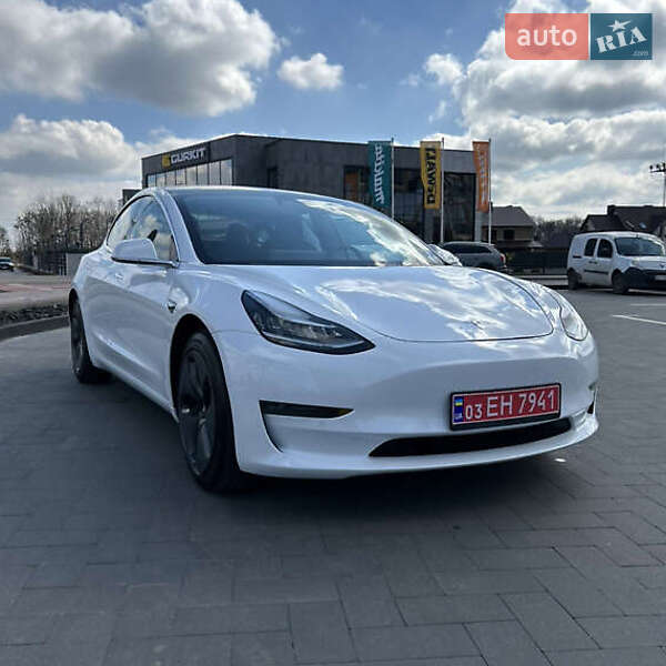 Седан Tesla Model 3 2018 в Києві фото 2 Седан Tesla Model 3 2018 в Києві
