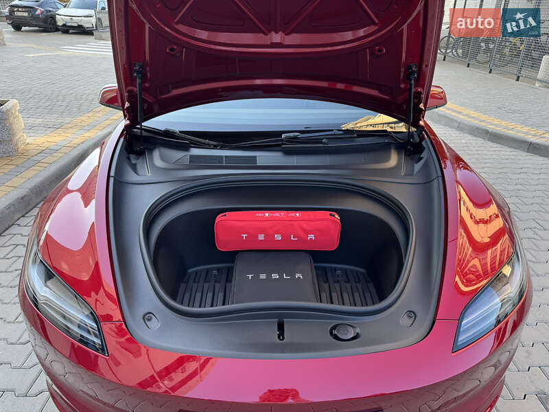 Седан Tesla Model 3 2024 в Одессе фото 15 Седан Tesla Model 3 2024 в Одессе