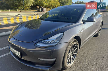 Седан Tesla Model 3 2020 в Одессе