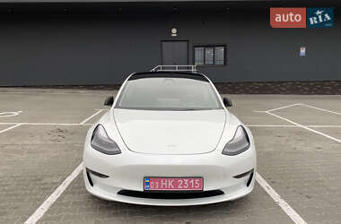 Седан Tesla Model 3 2023 в  фото 6 Седан Tesla Model 3 2023 в