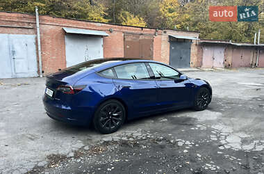 Седан Tesla Model 3 2022 в Полтаві