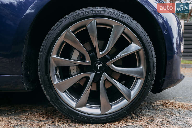Седан Tesla Model 3 2020 в Києві фото 6 Седан Tesla Model 3 2020 в Києві