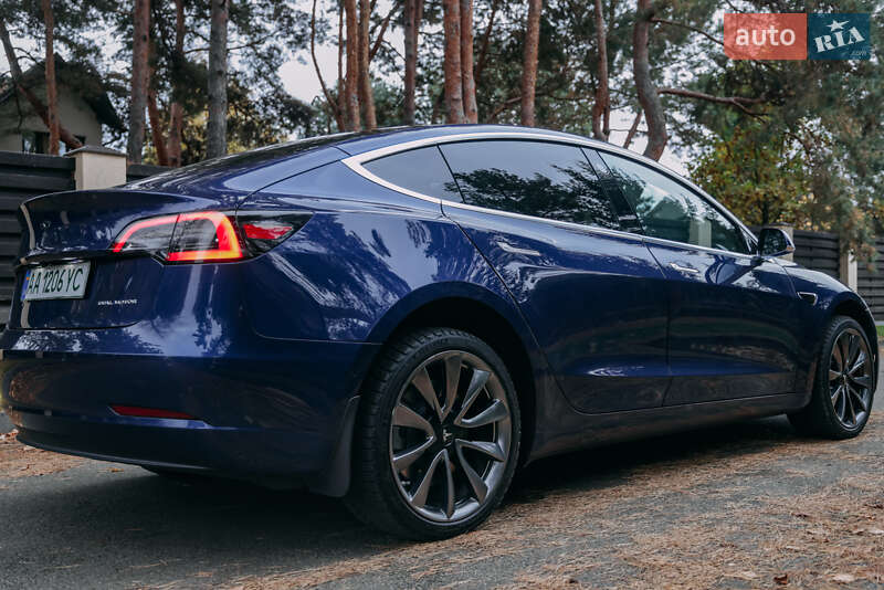 Седан Tesla Model 3 2020 в Києві фото 13 Седан Tesla Model 3 2020 в Києві