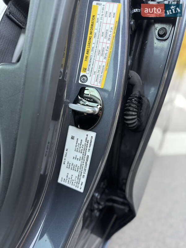 Седан Tesla Model 3 2023 в Луцке фото 41 Седан Tesla Model 3 2023 в Луцке