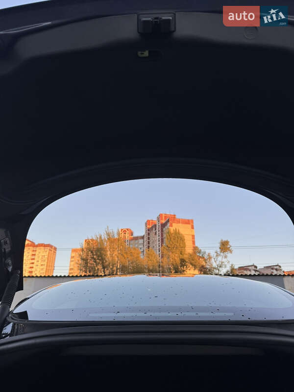 Седан Tesla Model 3 2023 в Киеве фото 16 Седан Tesla Model 3 2023 в Киеве
