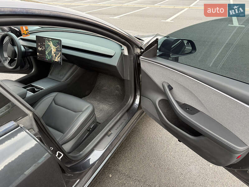 Седан Tesla Model 3 2024 в Золочеве фото 21 Седан Tesla Model 3 2024 в Золочеве