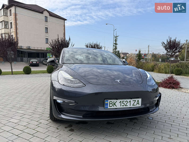Седан Tesla Model 3 2022 в Ровно фото 10 Седан Tesla Model 3 2022 в Ровно