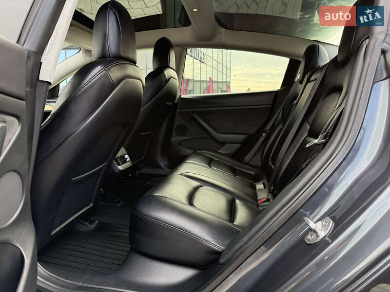 Седан Tesla Model 3 2022 в Ровно фото 17 Седан Tesla Model 3 2022 в Ровно