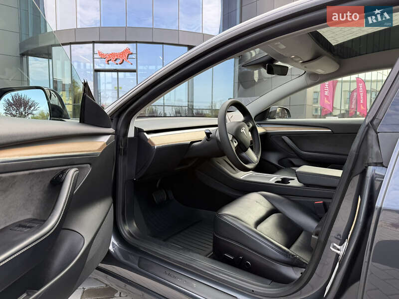 Седан Tesla Model 3 2022 в Ровно фото 23 Седан Tesla Model 3 2022 в Ровно