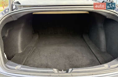 Седан Tesla Model 3 2022 в Ровно