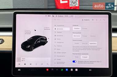 Седан Tesla Model 3 2018 в 
