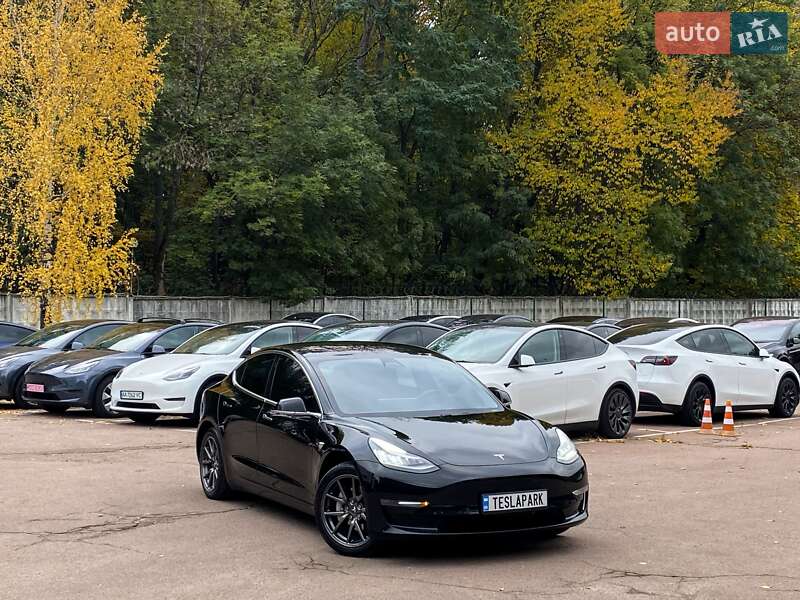 Седан Tesla Model 3 2018 в Киеве фото 2 Седан Tesla Model 3 2018 в Киеве